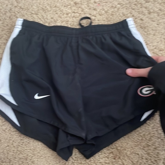 Nike shorts - Picture 8 of 8